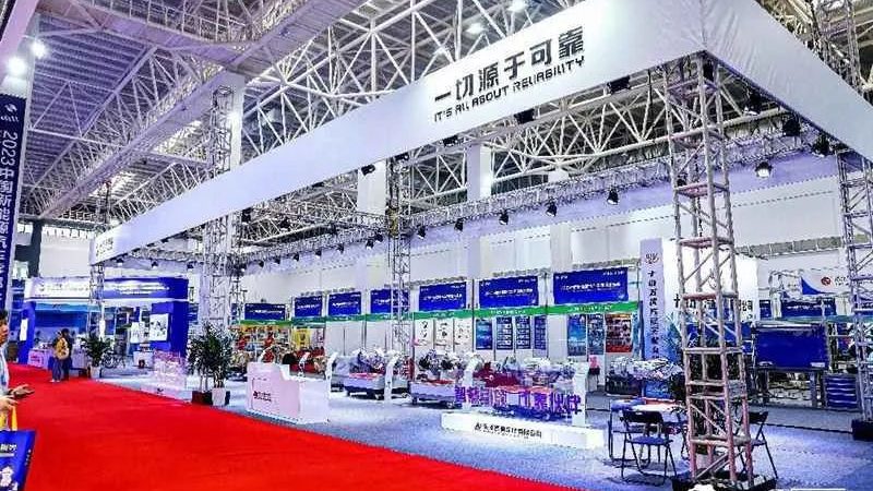 汽车配件批发定制加工：揭秘汽配行业的新趋势